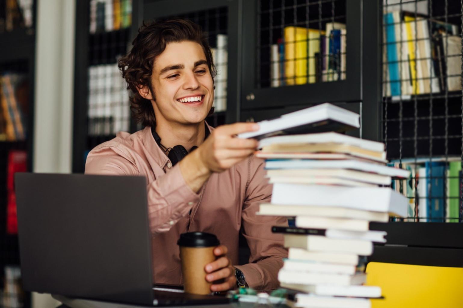 Finanzanalyse und Strategieentwicklung bei Thinkorex Work